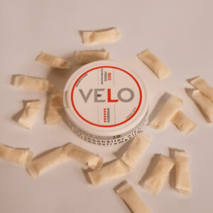 VELO freeze MAX strength nicotine pouches